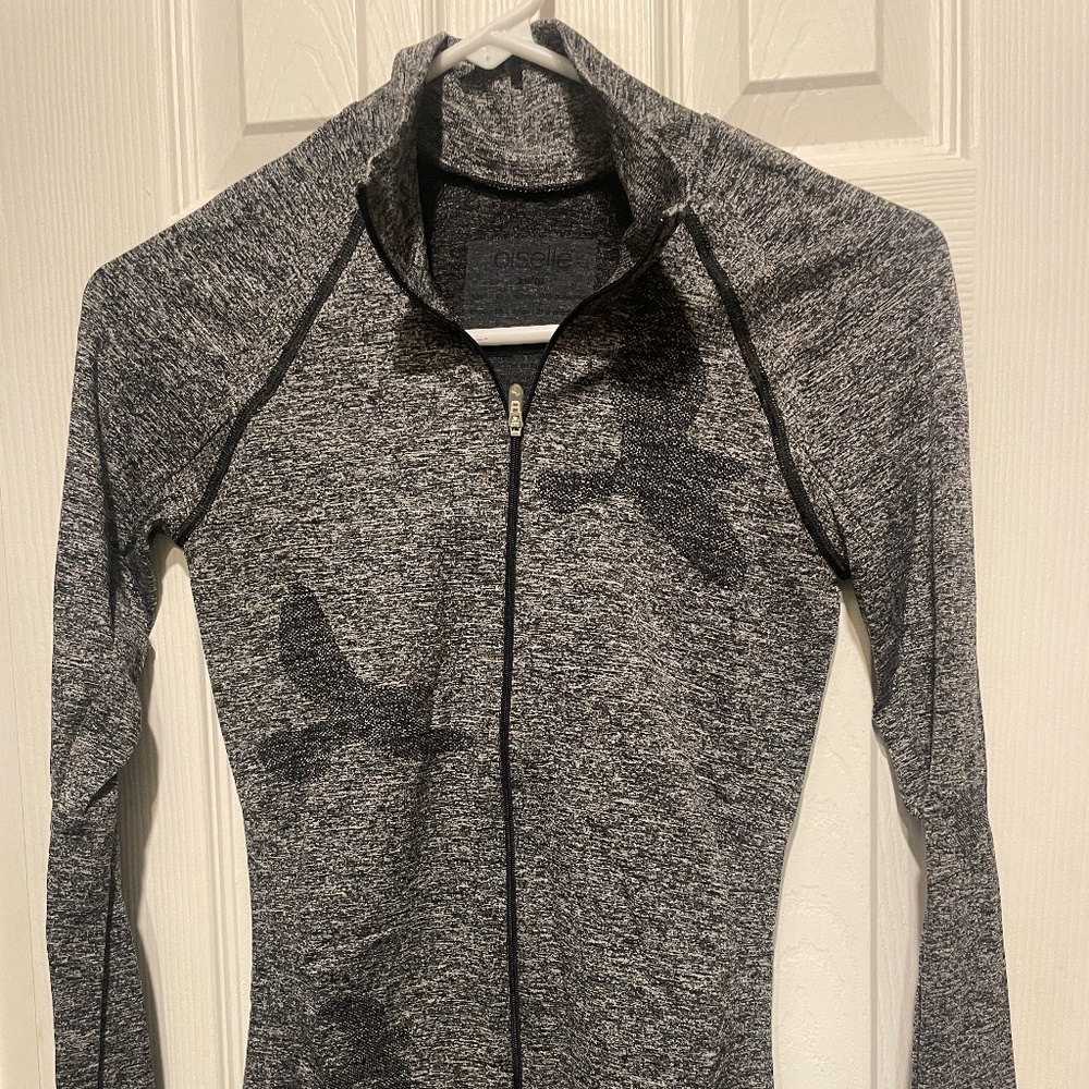 Oiselle Full zip Flyte Jacket